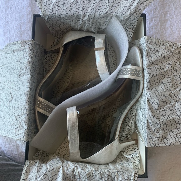 Adrianna Papell AVRIL dress sandal silver 8M - Picture 5 of 7